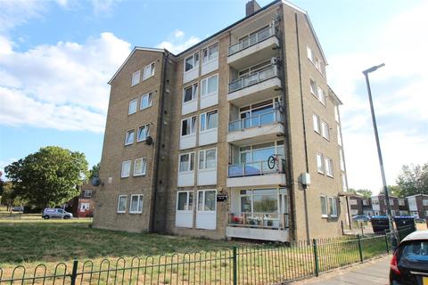 106 Chalcombe Road, London, SE2 9QP