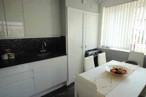 106 Chalcombe Road, London, SE2 9QP
