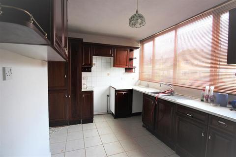 210 Bracondale Road, London, SE2 9EF