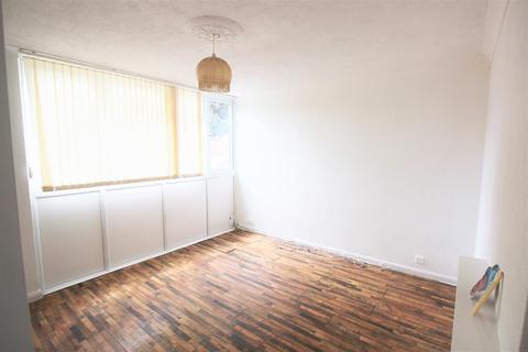 210 Bracondale Road, London, SE2 9EF