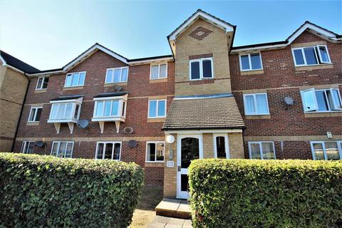 54 Shortlands Close, Belvedere, DA17 5QY