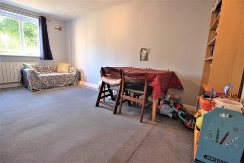 54 Shortlands Close, Belvedere, DA17 5QY