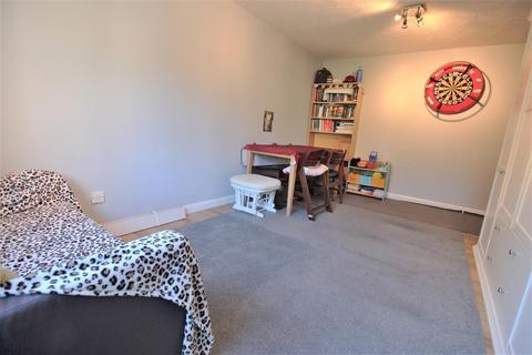 54 Shortlands Close, Belvedere, DA17 5QY