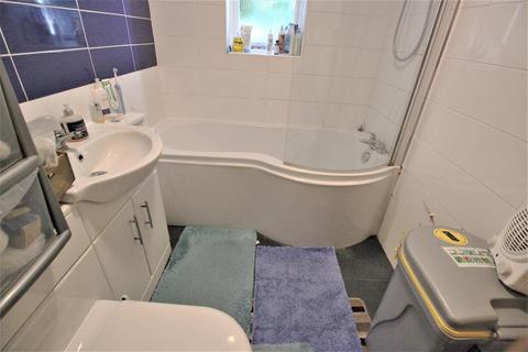 54 Shortlands Close, Belvedere, DA17 5QY