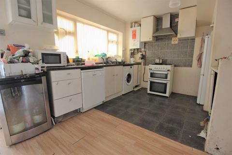 32 Sydney Road, London, SE2 9RX
