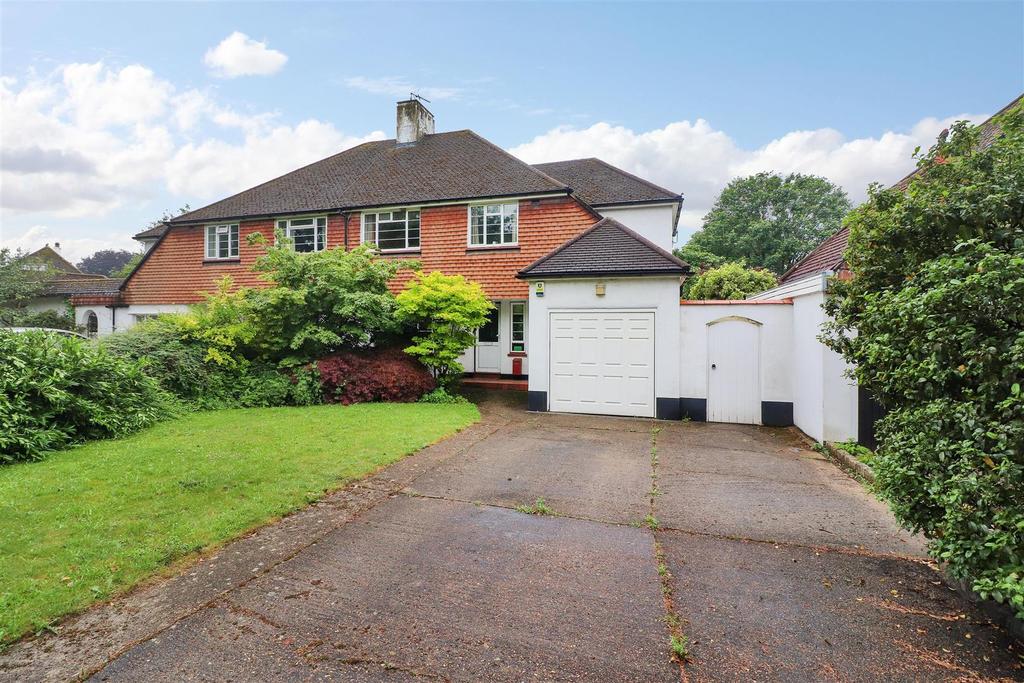 The Grove, Sidcup, Kent, DA14 5NG 4 bed semidetached house £695,000