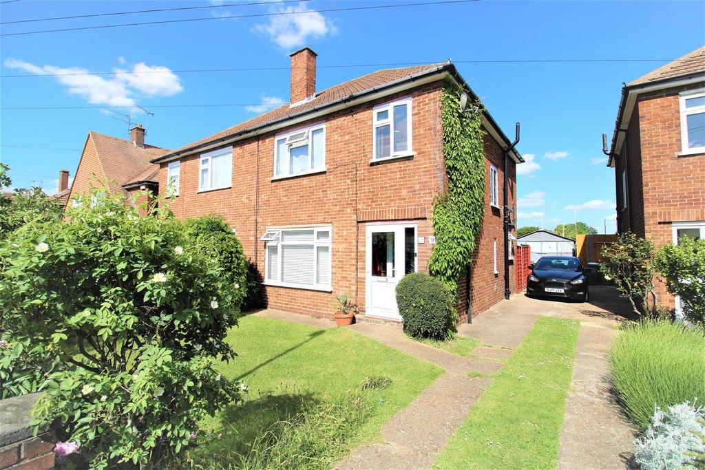 Swanton Road, Northumberland Heath, Kent, DA8 1LR 3 bed semi-detached ...