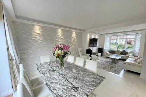 146 Avenue Road, Erith, DA8 3AZ