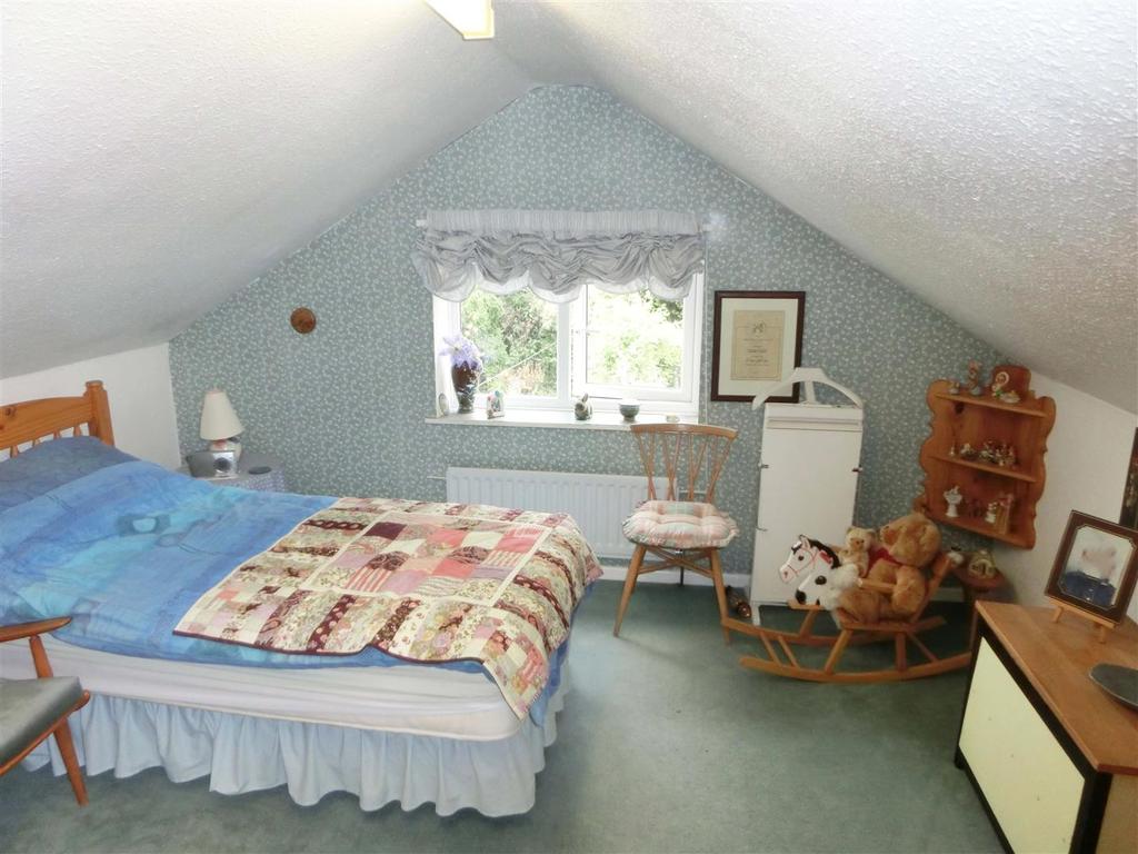 Loft bedroom 3