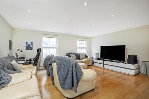 2 bedroom apartment to rent - Hartfield Road, Wimbledon, London