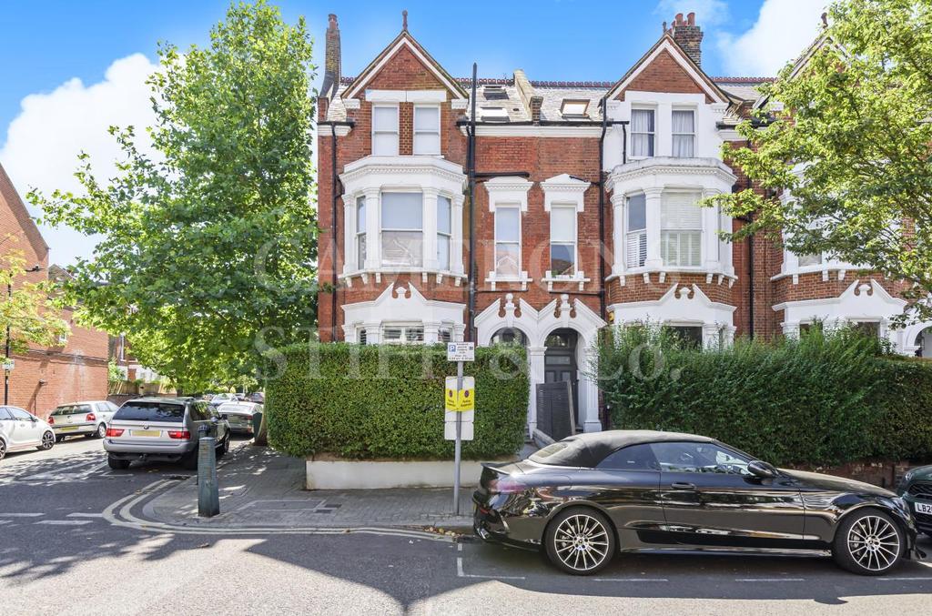 Plympton Road, NW6 3 bed flat £1,100,000