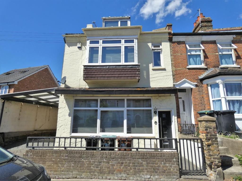 Springhead Road, Northfleet, Gravesend 3 bed end of terrace house £405,000