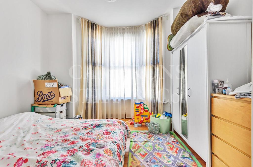 Donaldson Road, NW6 2 bed flat £674,950