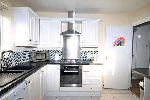 3 Greyfriars Drive, Tamworth, B79 7YG