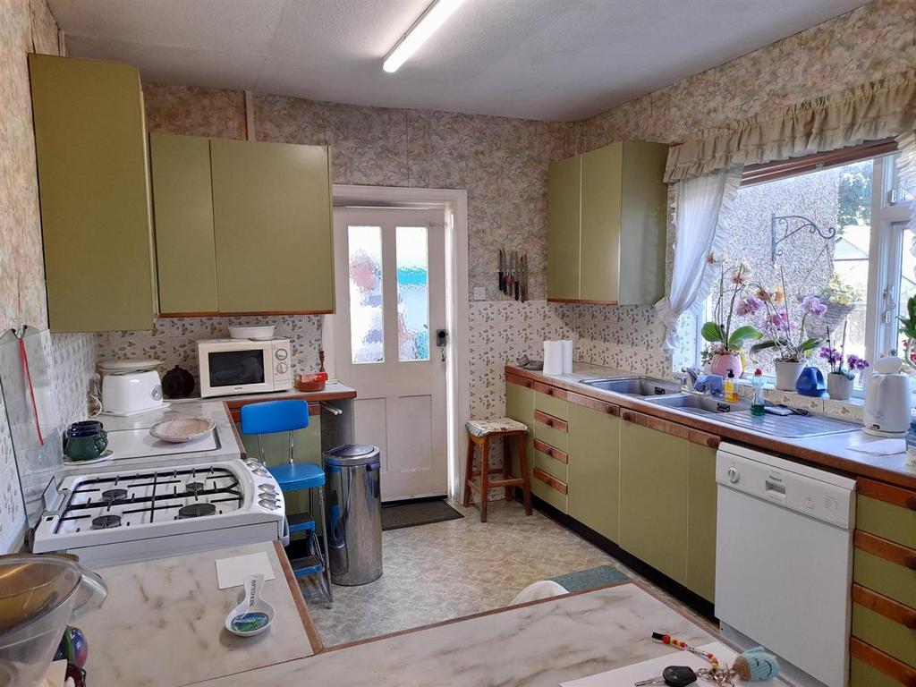 Kitchen / breakfast room
