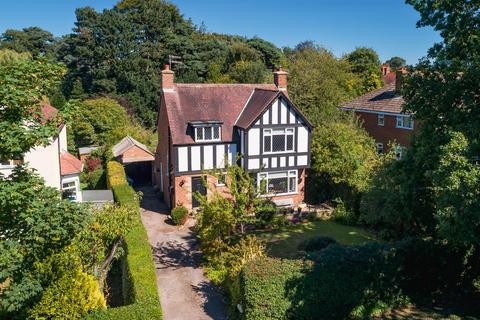 78 Hackness Road, Scarborough, YO12 5SG
