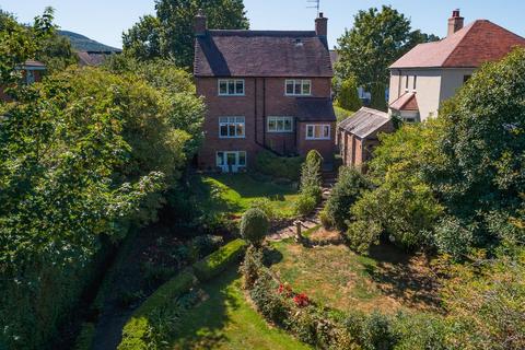 78 Hackness Road, Scarborough, YO12 5SG