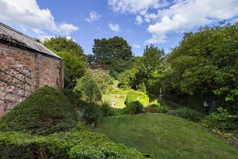 78 Hackness Road, Scarborough, YO12 5SG