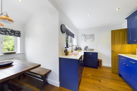 78 Hackness Road, Scarborough, YO12 5SG