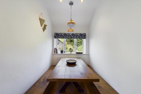78 Hackness Road, Scarborough, YO12 5SG