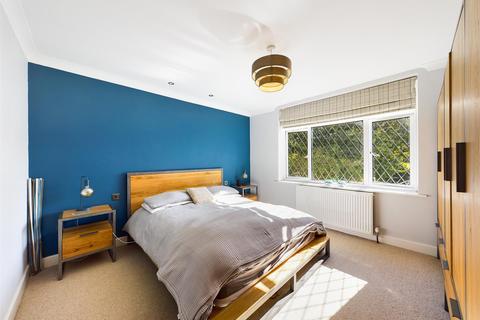 78 Hackness Road, Scarborough, YO12 5SG