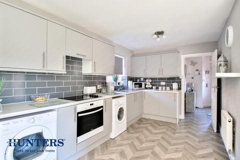 15a Harrow Avenue, Oldham, OL8 4HZ