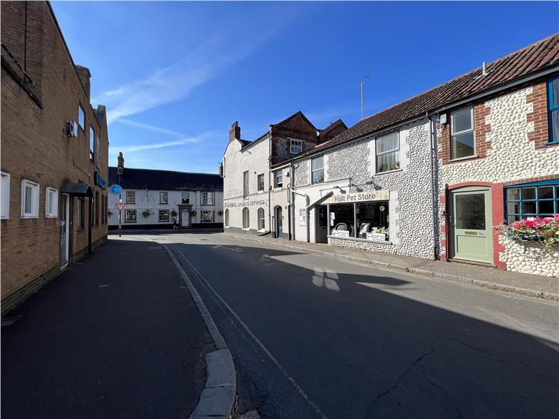 1A New Street, Holt, Norfolk, NR25 6JJ Retail property (high street