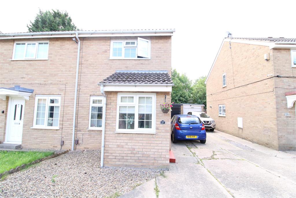 Caithness Way, Darlington 2 bed semidetached house £120,000