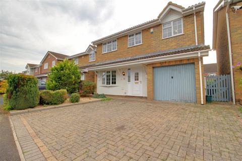 12 Hanover Way, Churchdown, Gloucester, GL3 1NJ