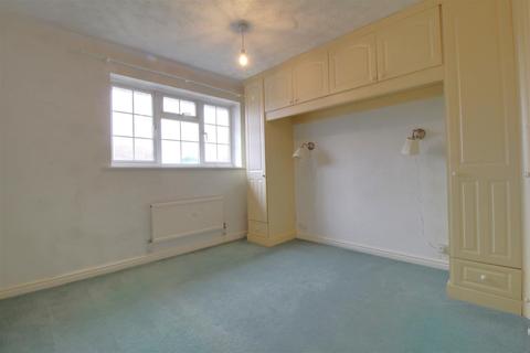 12 Hanover Way, Churchdown, Gloucester, GL3 1NJ