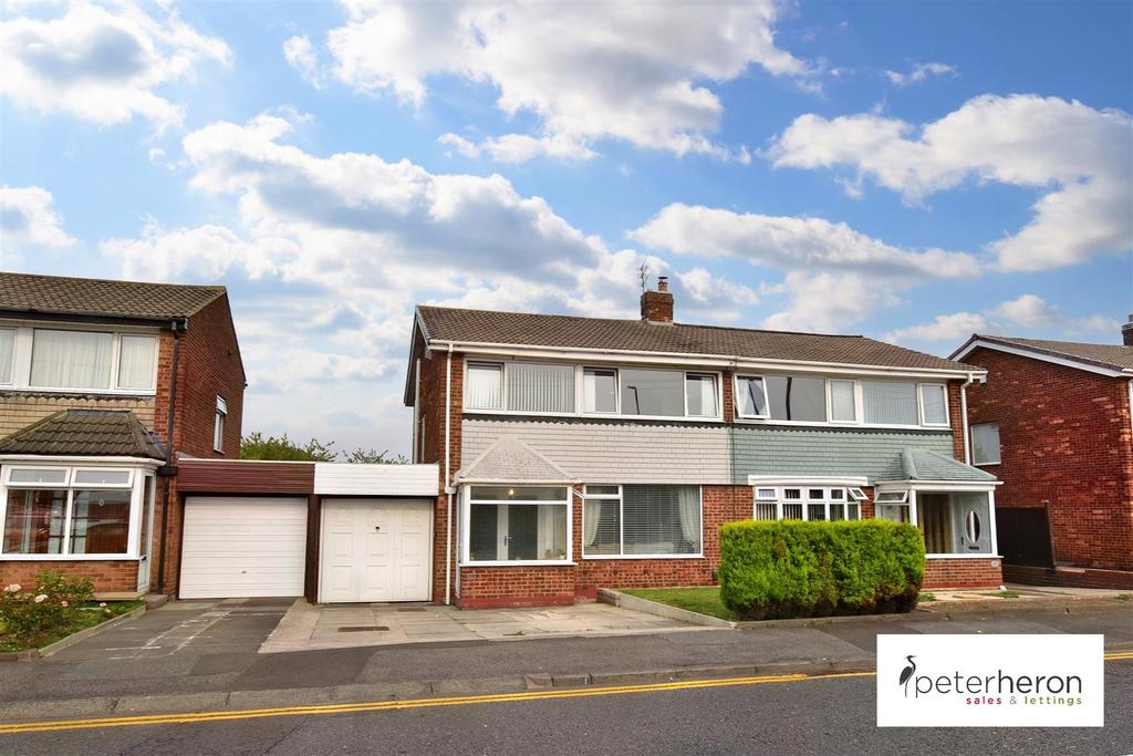 Sevenoaks Drive, Hastings Hill, Sunderland 3 bed semidetached house for sale £199,950