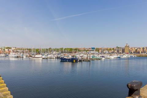 2 bedroom apartment for sale - Laurel Quays, Coble Dene, North Shields, Tyne and Wear