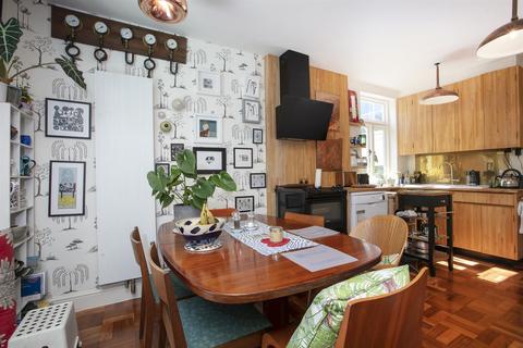139 Grove Lane, London, SE5 8BG