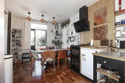 139 Grove Lane, London, SE5 8BG