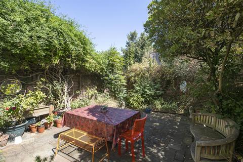 139 Grove Lane, London, SE5 8BG