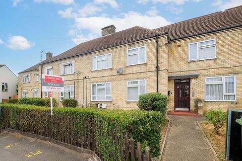 33 Crossbow Road, Chigwell, IG7 4EY