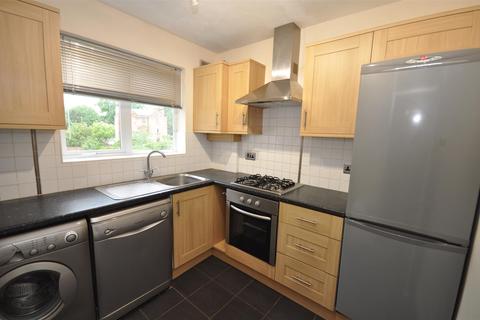 2 bedroom flat to rent - Talbot Court, Upper Holly Walk