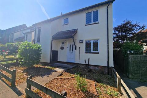 2 Chipperfield Road, Bovingdon, Hemel Hempstead, HP3 0JN