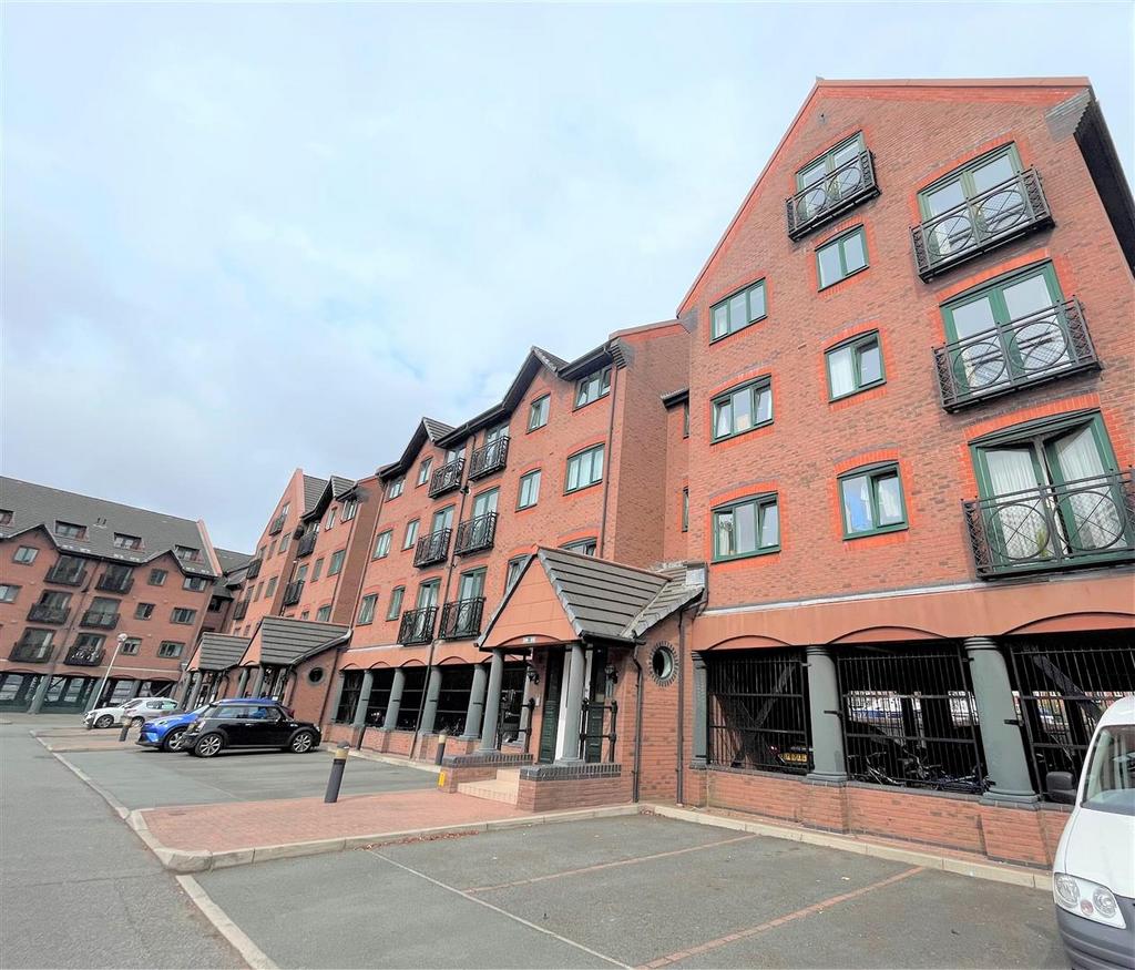 South Ferry Quay, Liverpool 3 bed apartment £240,000