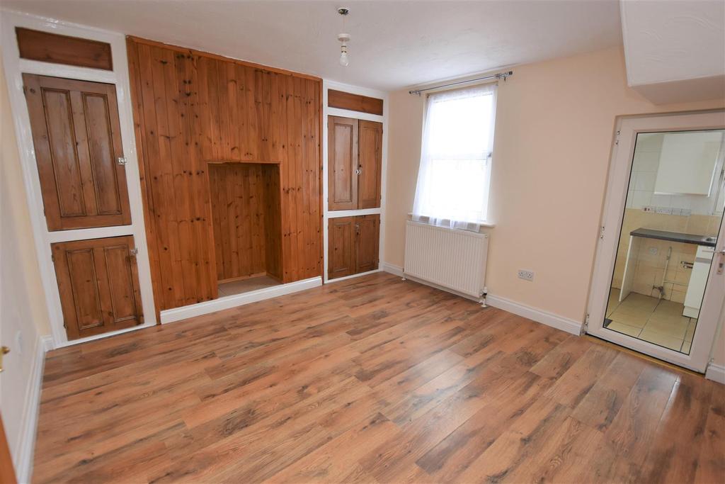 Four Lanes, Redruth 3 bed terraced house for sale £160,000