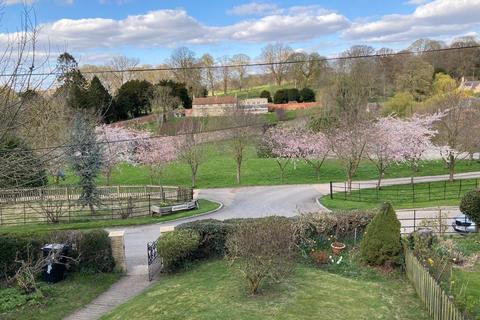 undefined, CHURCH COTTAGES, STOKE ROCHFORD, GRANTHAM