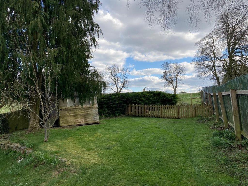 4 Main Street Garden 2.jpg