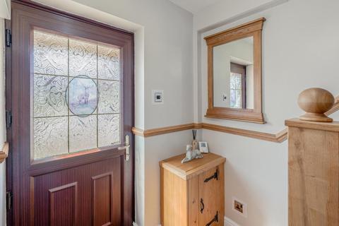 16 Boundary Hill, Lower Gornal, Dudley, DY3 2HQ