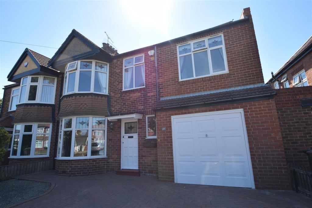 Earsdon Road, Whitley Bay 4 bed semidetached house £385,000