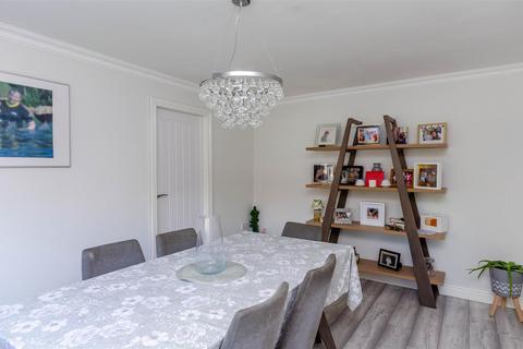 46 Hull Road, Withernsea, HU19 2EG