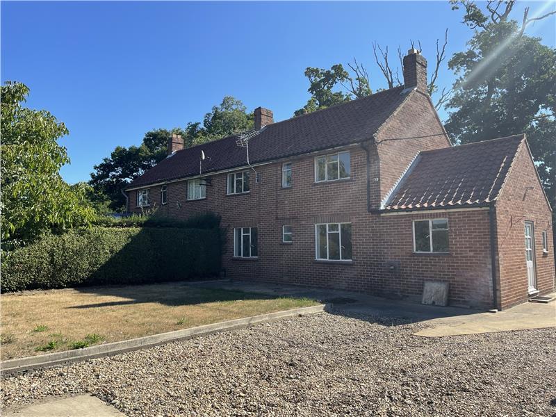 5 Hall Farm Cottages, Church Road, Banningham, Norwich, Norfolk 3 bed