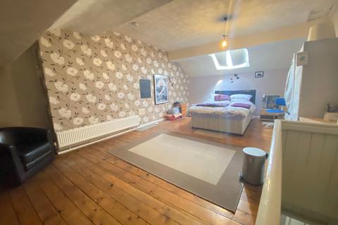 2 bedroom terraced house for sale - Higginshaw Lane, Royton, Oldham