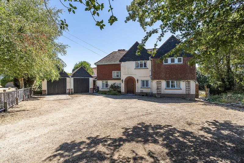 Cowes Lane, Warsash, Southampton, Hampshire. SO31 9HD 5 bed detached