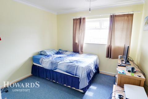 20 Bramble Green, Lowestoft, NR32 2SJ