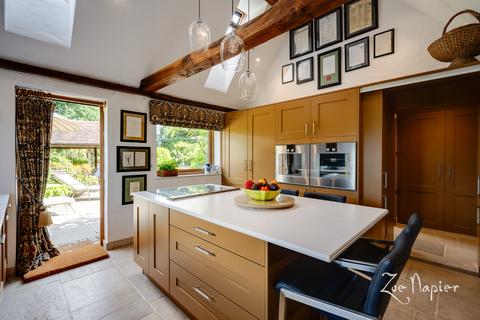 Oak Cottage Curds Road, Earls Colne, Colchester, CO6 2JT
